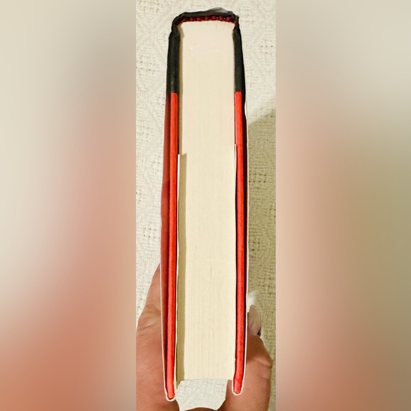 📖💛One Hit Wonder by Lisa Jewell💛📖 - Picture 5 of 7